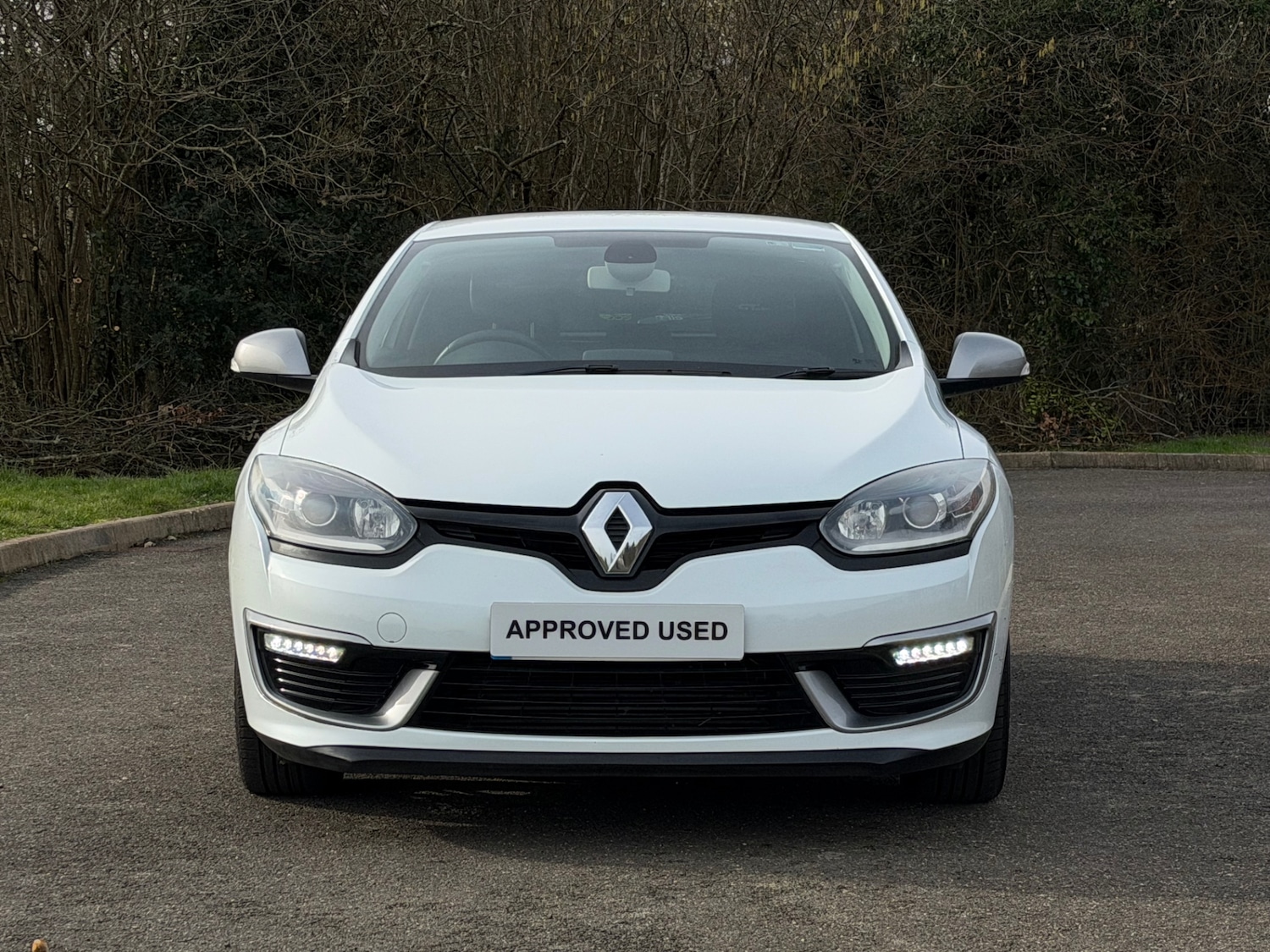 Used Renault Megane 2014 for sale - 77579848: Photo 2