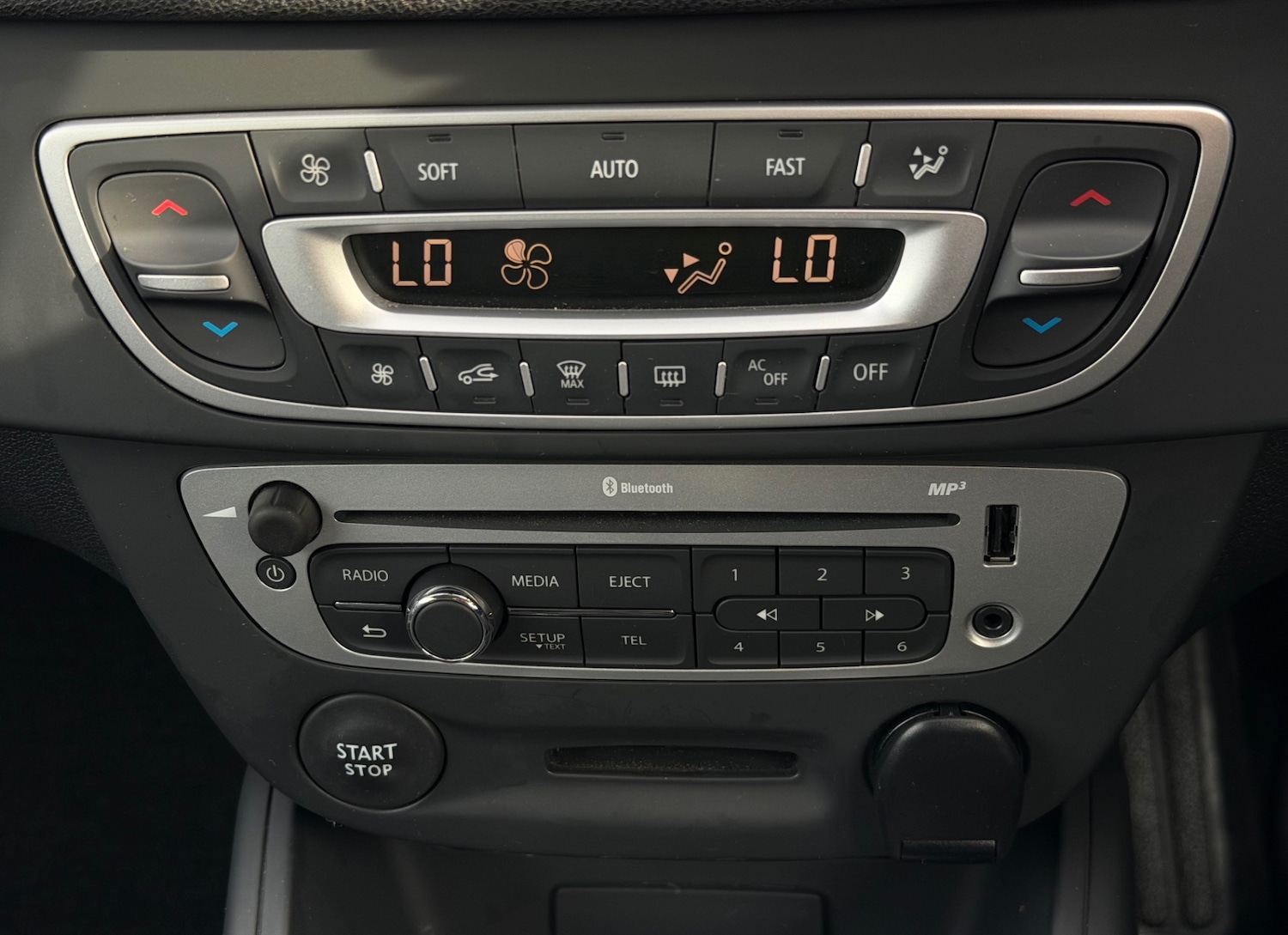 Used Renault Megane 2014 for sale - 77579848: Photo 20