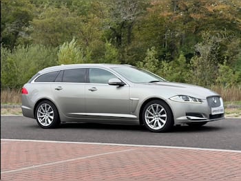Used Jaguar XF 2013 for sale - 79725492: Photo