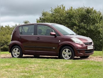 Used Daihatsu Sirion 2008 for sale - 79760968: Photo