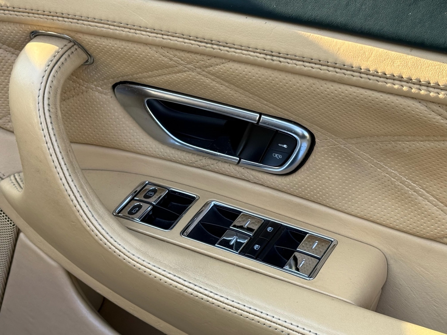 Used Bentley Continental 2005 for sale - 77541543: Photo 37