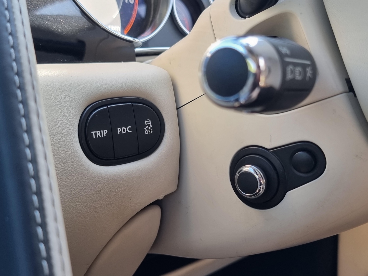 Used Bentley Continental 2012 for sale - 77720906: Photo 24