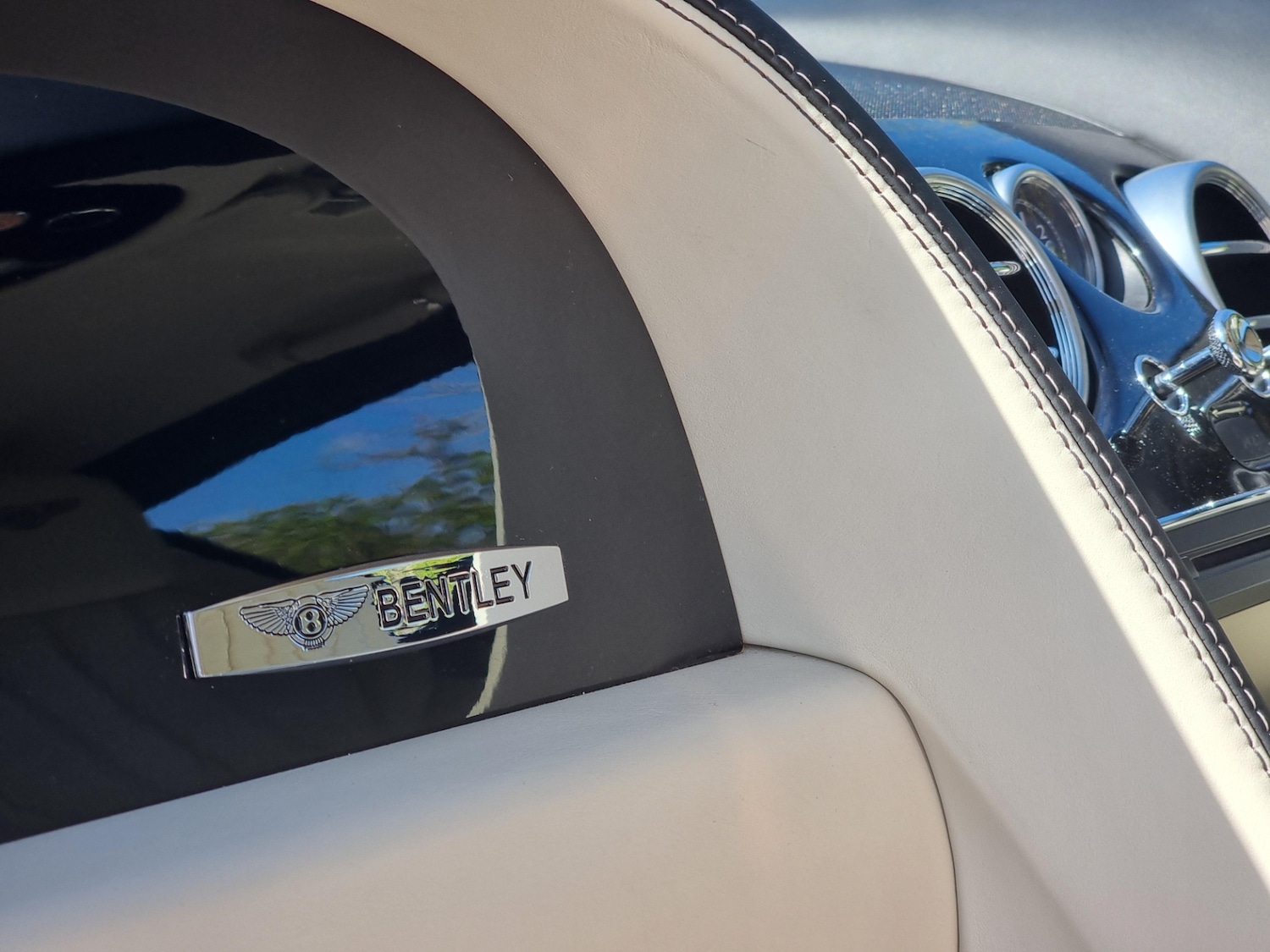 Used Bentley Continental 2012 for sale - 77720906: Photo 43