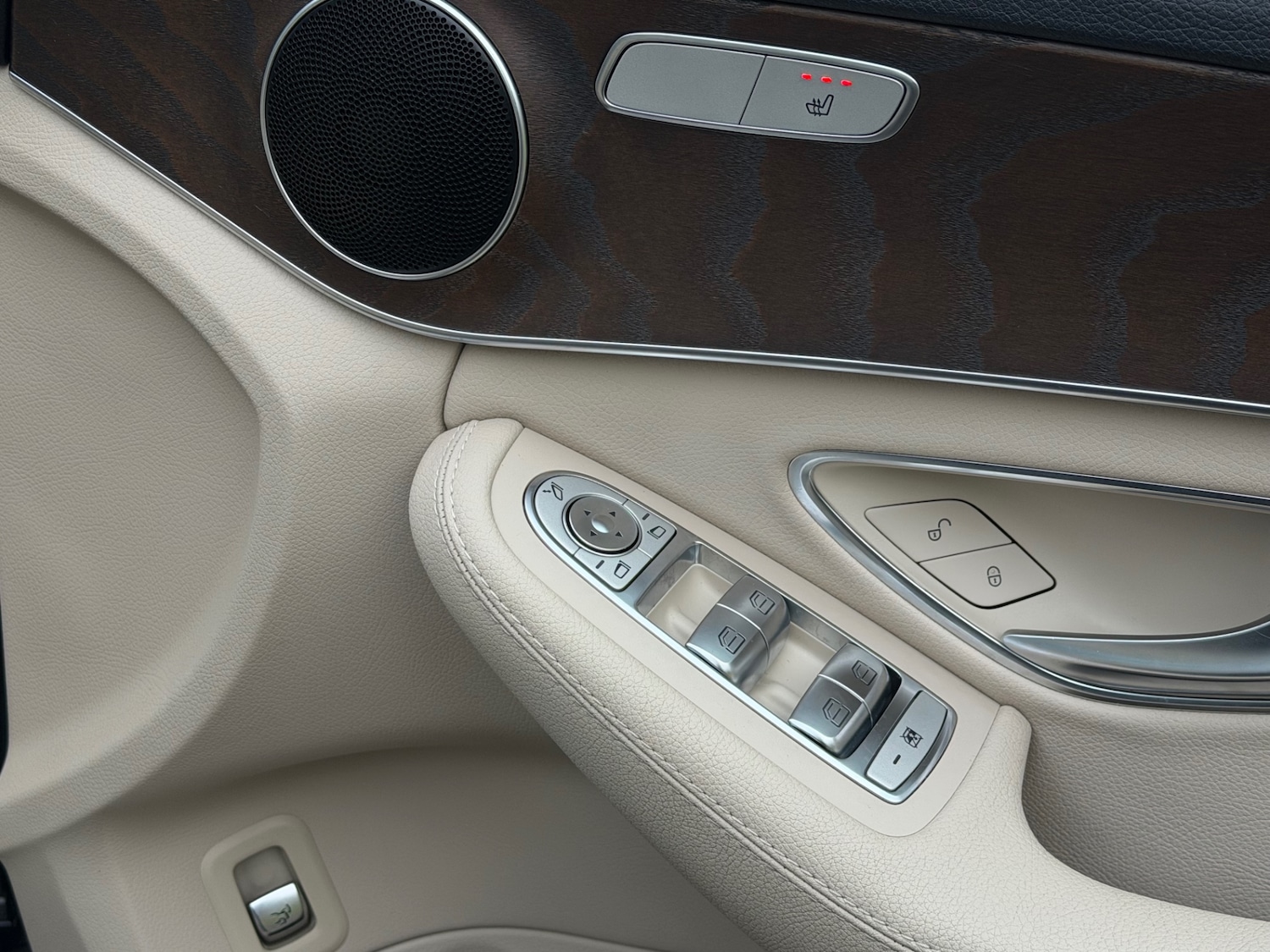 Used Mercedes-Benz C Class 2016 for sale - 77617364: Photo 15