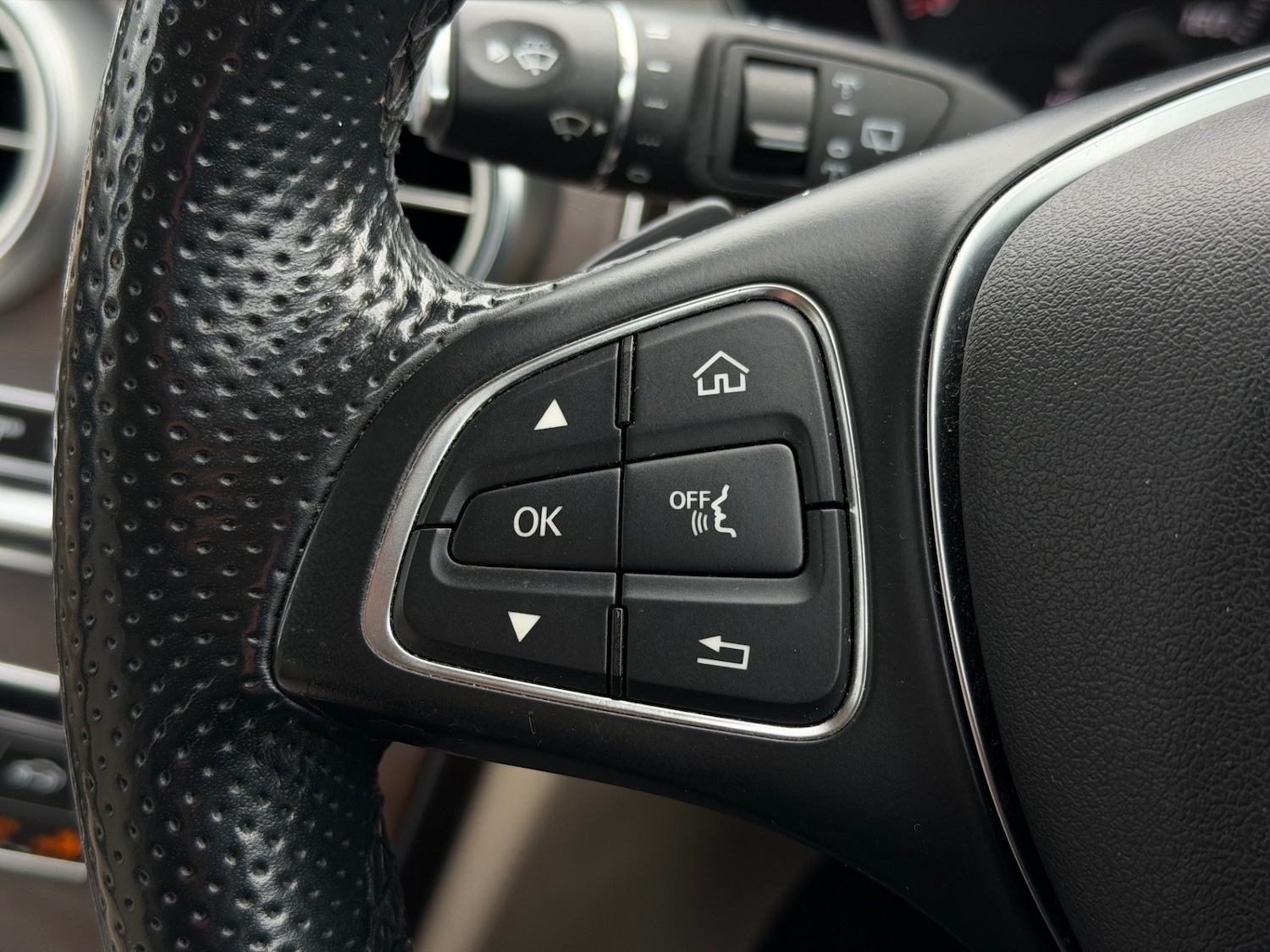 Used Mercedes-Benz C Class 2016 for sale - 77617364: Photo 40