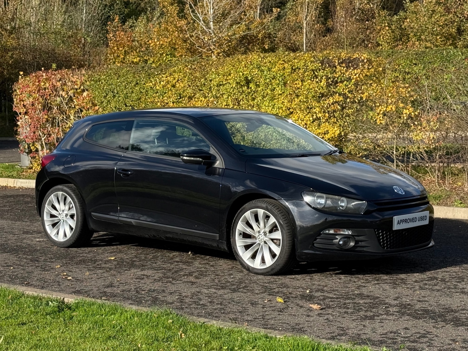 Used Volkswagen Scirocco 2010 for sale - 76616401: Photo 1