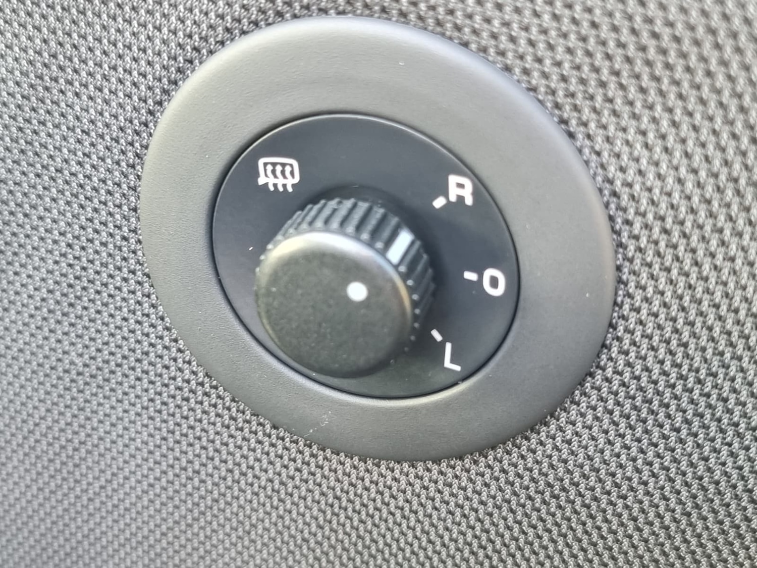 Used Volkswagen Scirocco 2010 for sale - 76616401: Photo 15