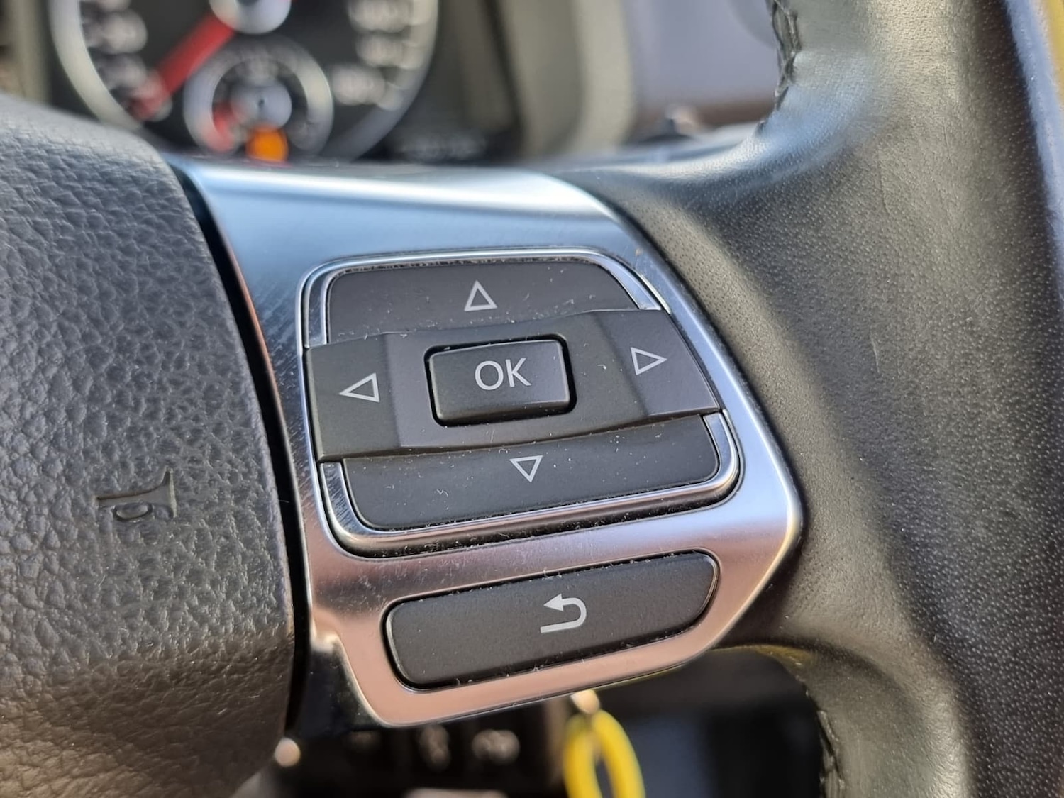 Used Volkswagen Scirocco 2010 for sale - 76616401: Photo 28