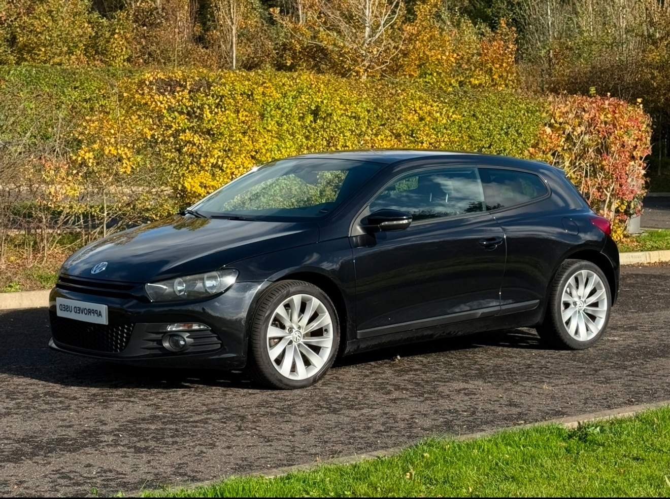 Used Volkswagen Scirocco 2010 for sale - 76616401: Photo 3