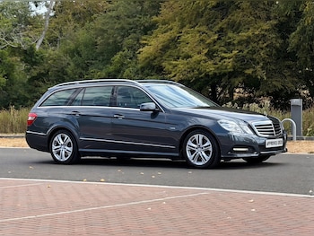 Used Mercedes-Benz E Class 2010 for sale - 79418230: Photo