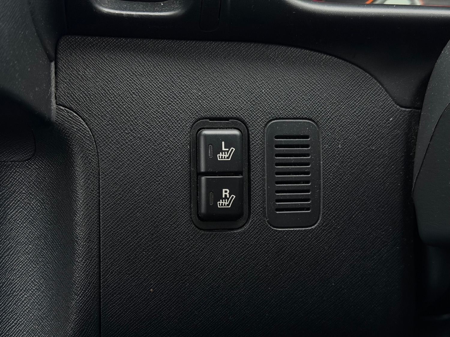 Used Honda CR-V 2007 for sale - 76970114: Photo 20