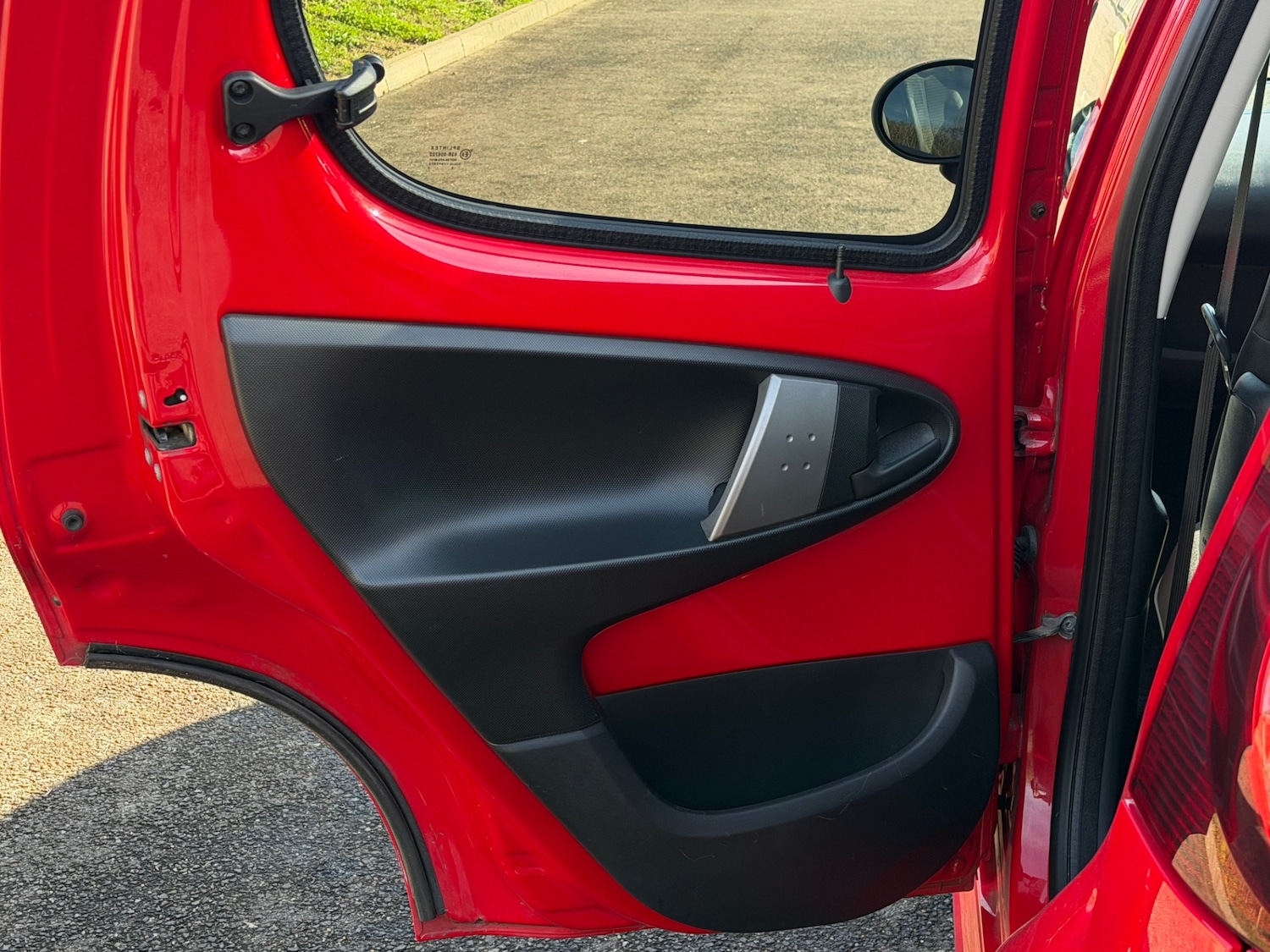 Used Peugeot 107 2012 for sale - 77715331: Photo 11