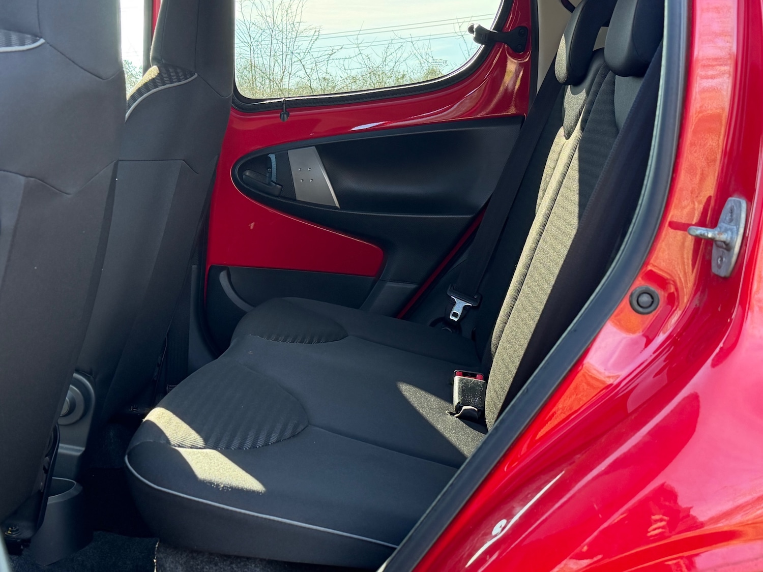 Used Peugeot 107 2012 for sale - 77715331: Photo 12