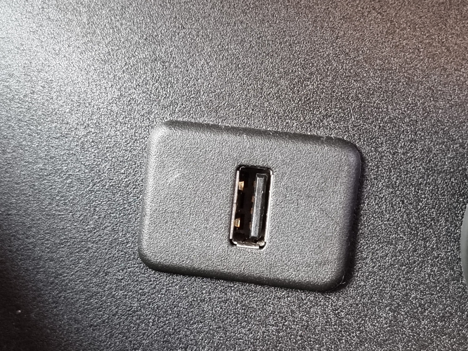 Used Vauxhall ADAM 2014 for sale - 76611804: Photo 24