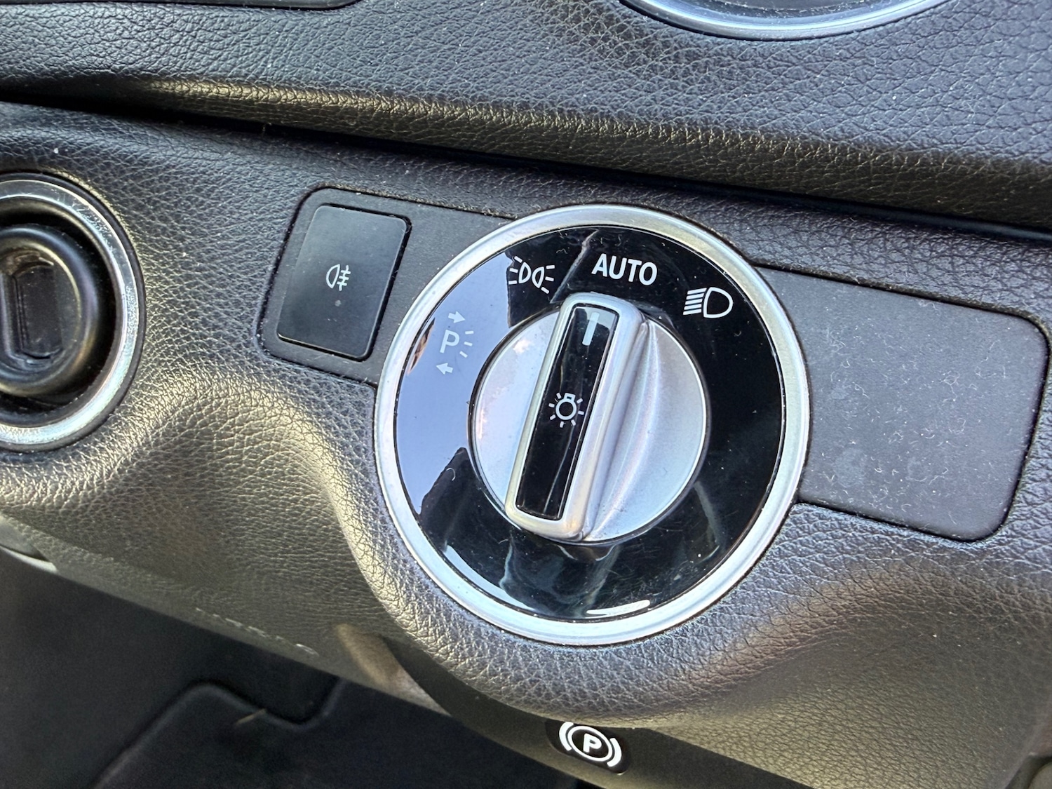 Used Mercedes-Benz C Class 2012 for sale - 77889368: Photo 20