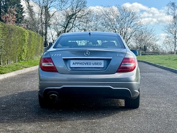 Used Mercedes-Benz C Class 2012 for sale - 77889368: Photo