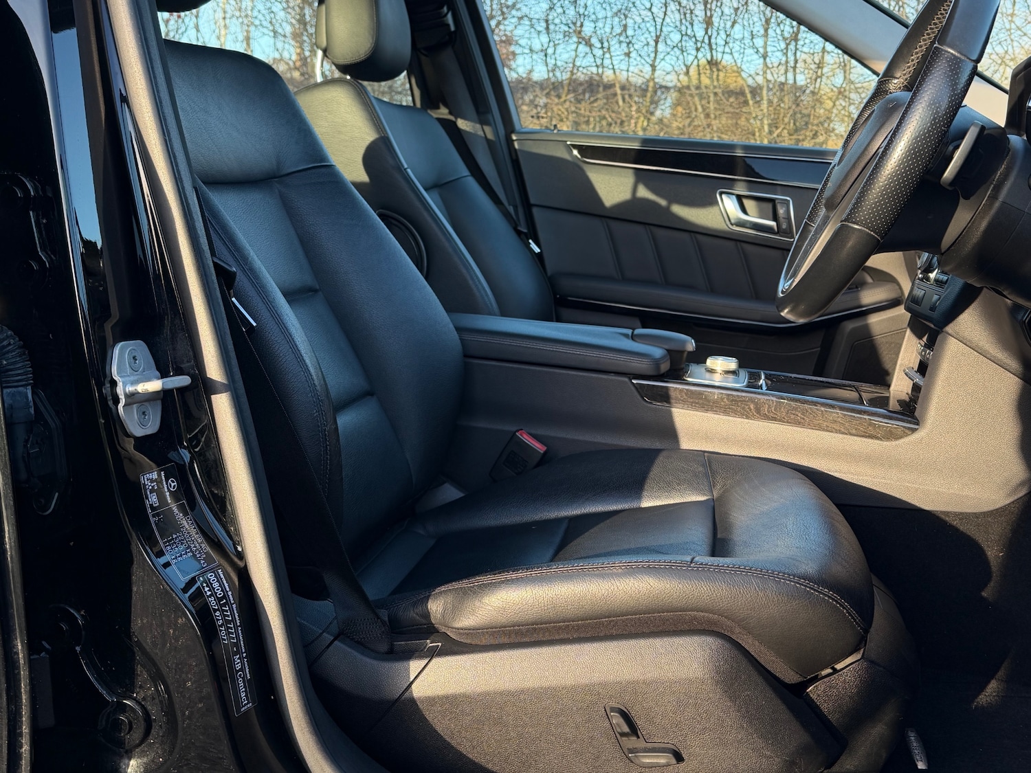 Used Mercedes-Benz E Class 2012 for sale - 77063238: Photo 14