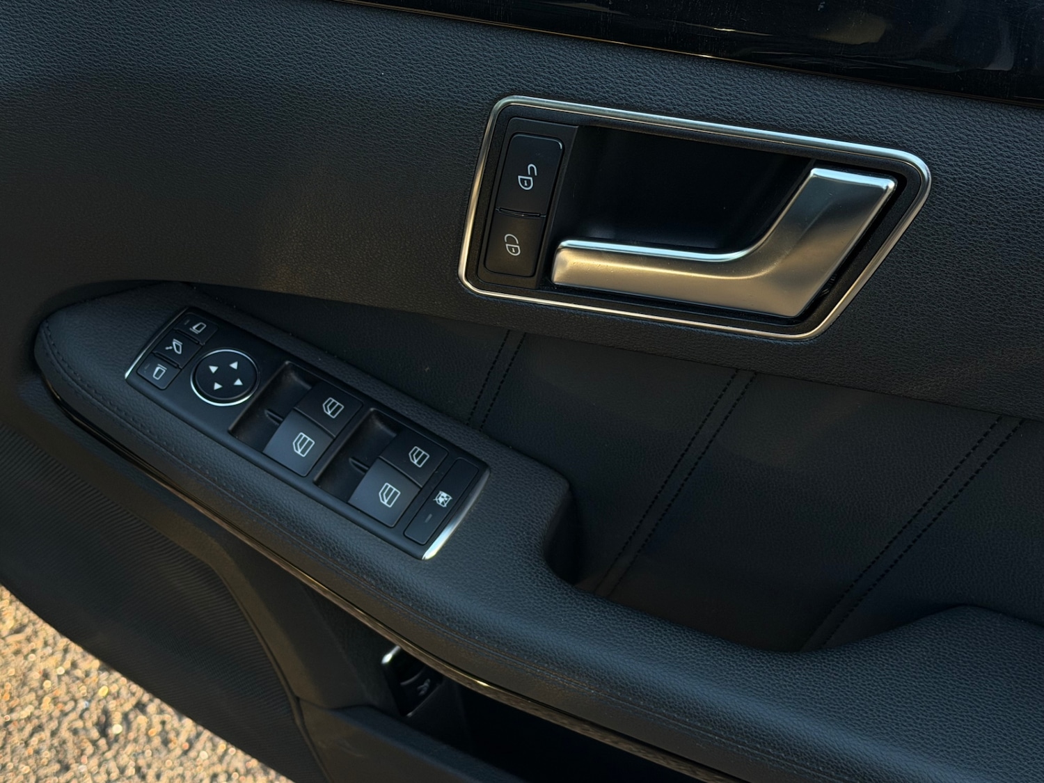 Used Mercedes-Benz E Class 2012 for sale - 77063238: Photo 15