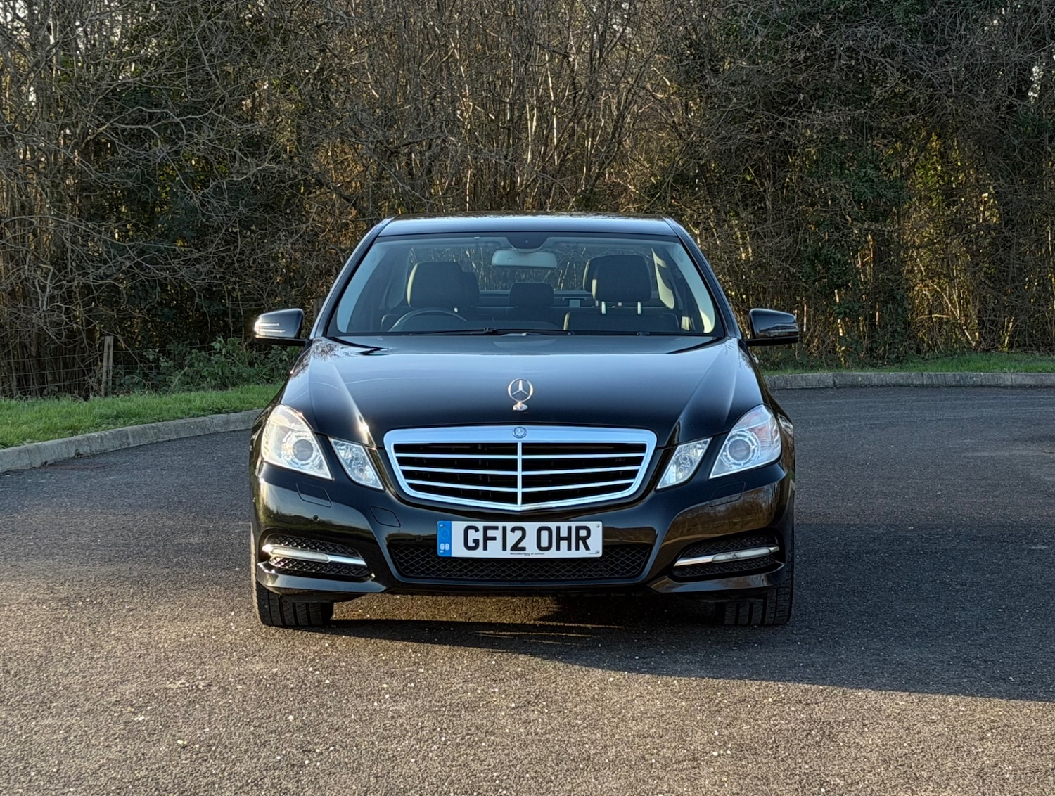 Used Mercedes-Benz E Class 2012 for sale - 77063238: Photo 2