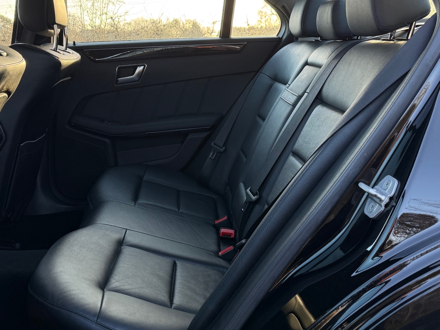 Used Mercedes-Benz E Class 2012 for sale - 77063238: Photo 31