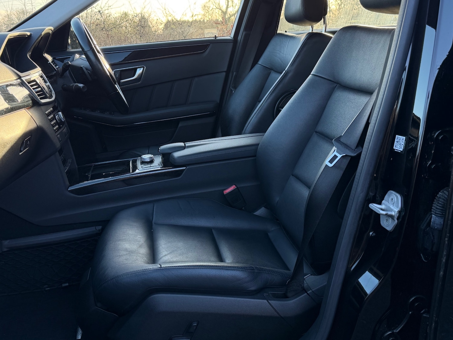 Used Mercedes-Benz E Class 2012 for sale - 77063238: Photo 33