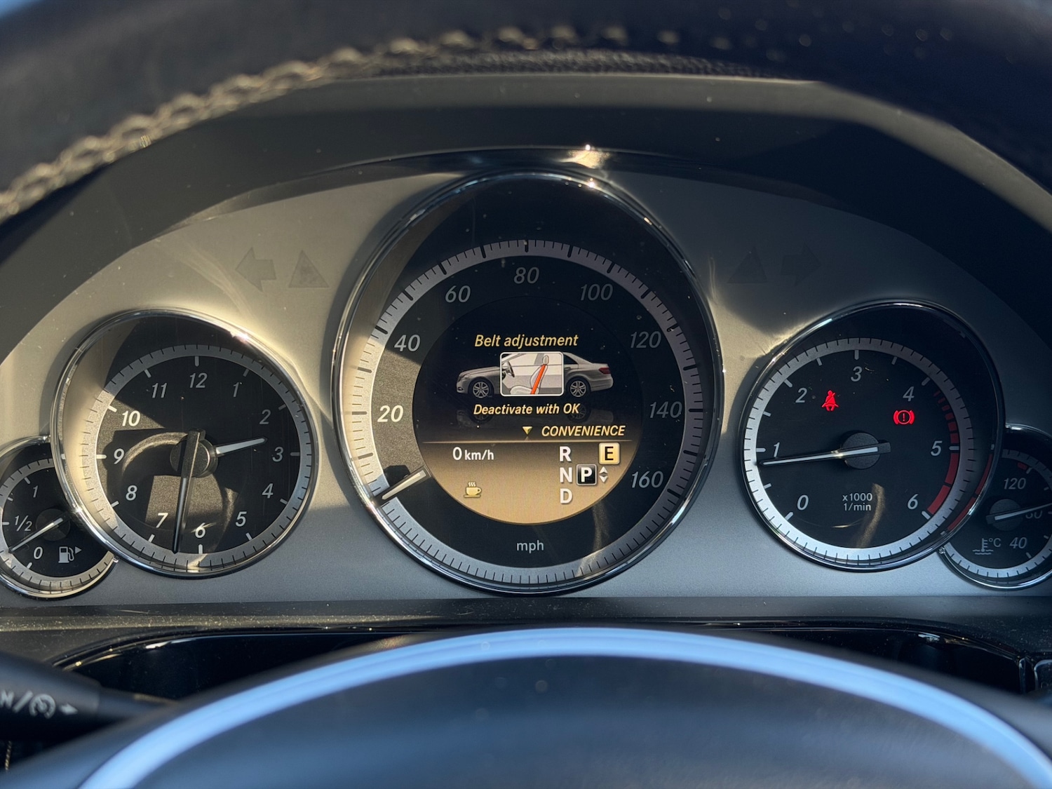 Used Mercedes-Benz E Class 2012 for sale - 77063238: Photo 39