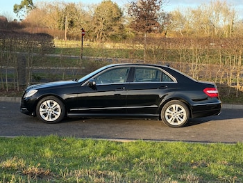 Used Mercedes-Benz E Class 2012 for sale - 77063238: Photo