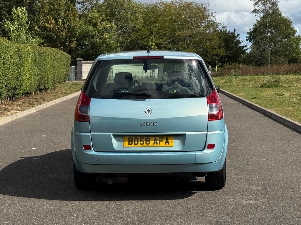 Used Renault Grand Scenic 2009 for sale - 76625436: Photo 6