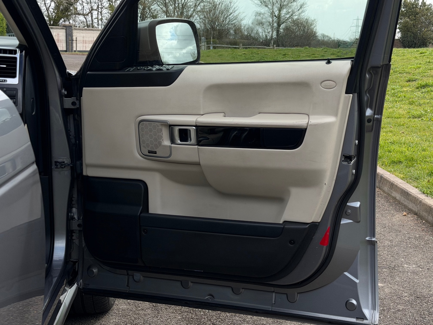 Used Land Rover Range Rover 2011 for sale - 78064595: Photo 31