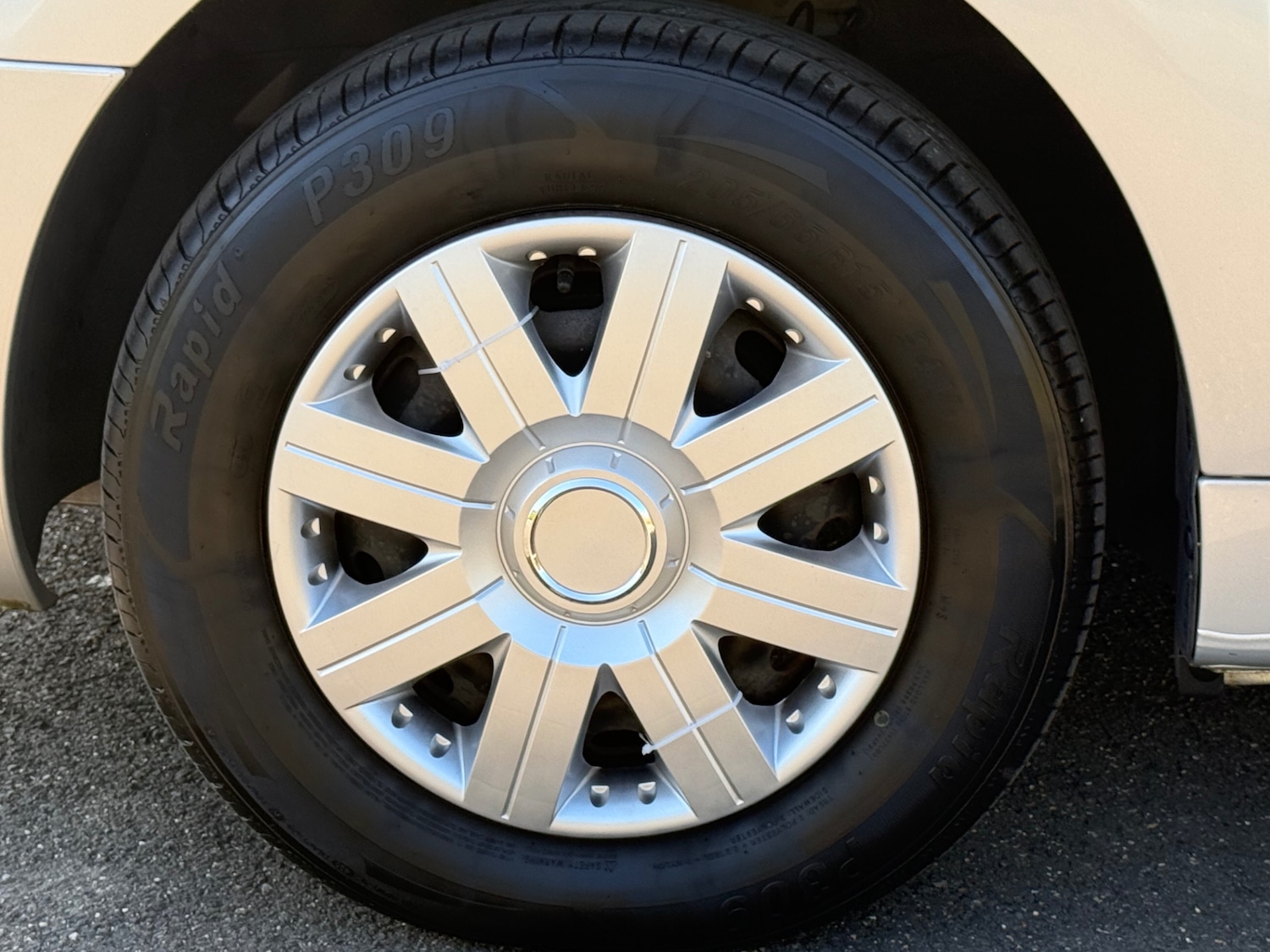 Used Peugeot Partner Tepee 2016 for sale - 76620636: Photo 12