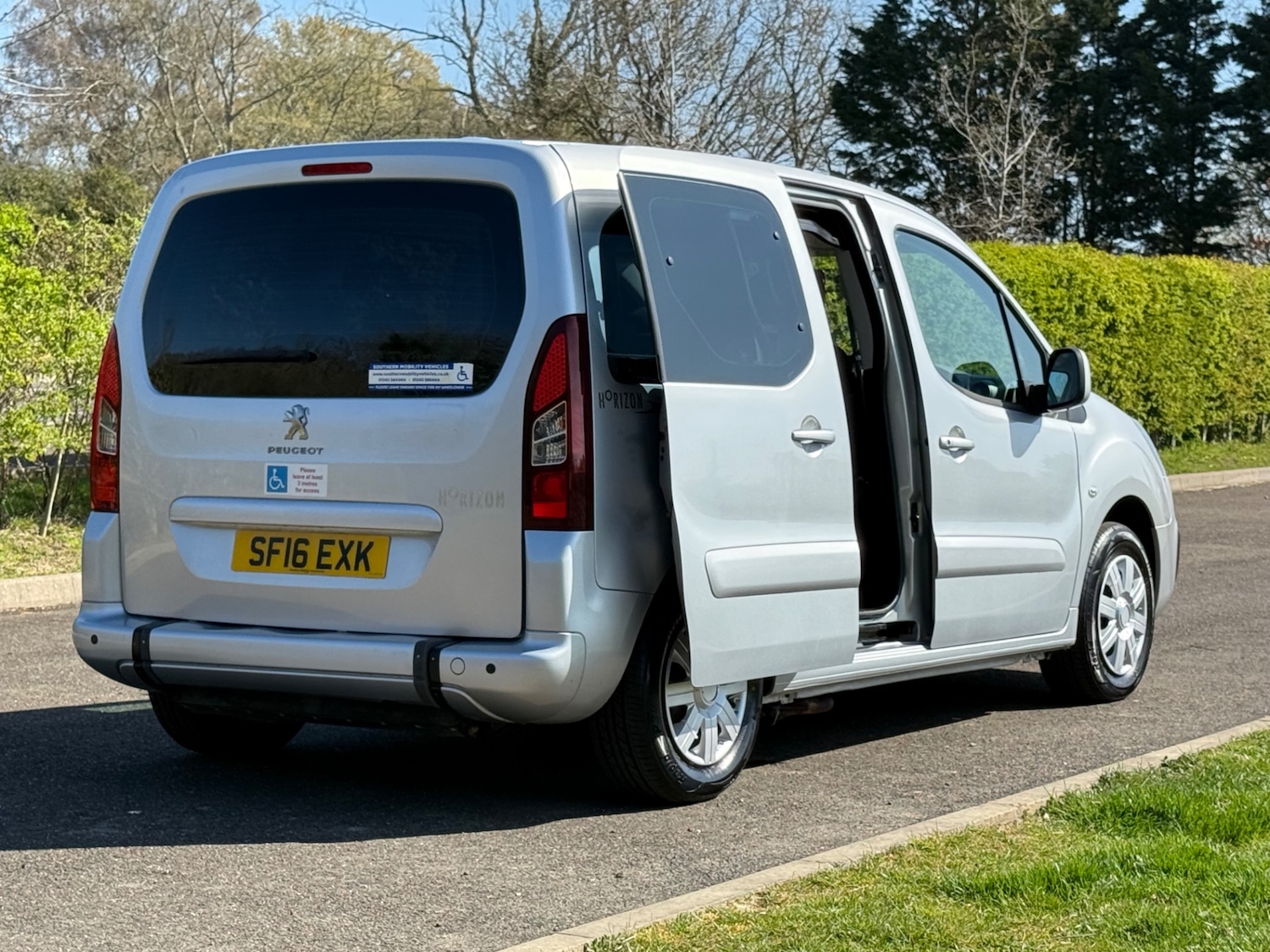 Used Peugeot Partner Tepee 2016 for sale - 76620636: Photo 32