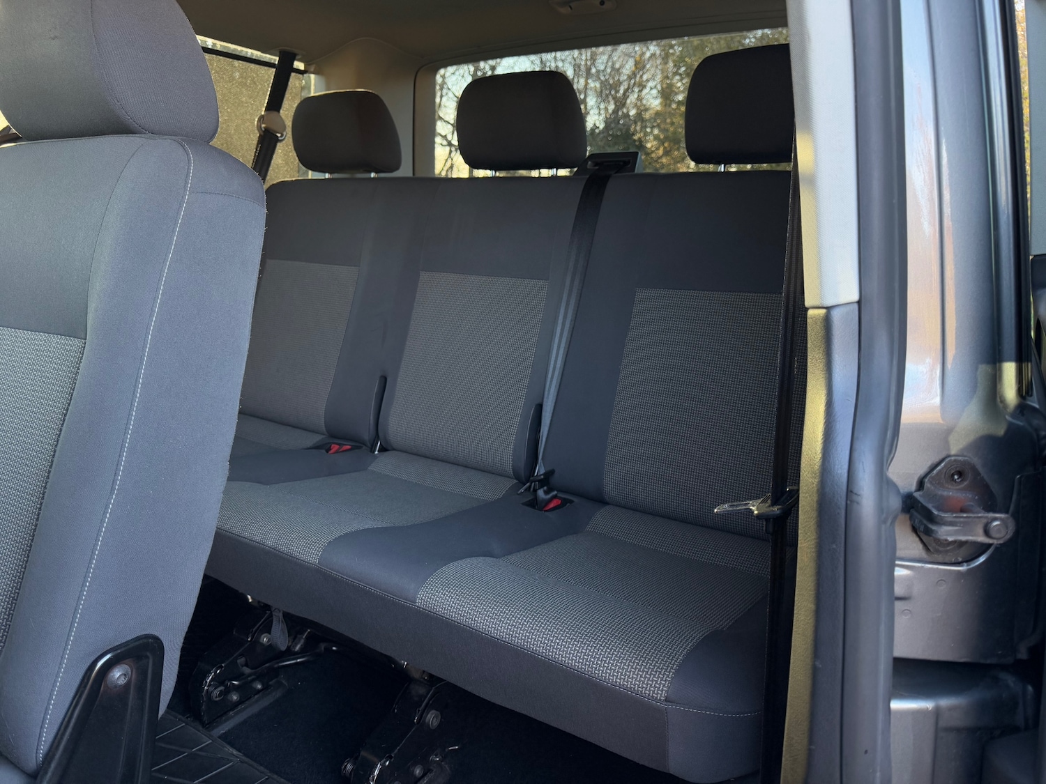 Used Volkswagen Transporter Shuttle 2010 for sale - 76618942: Photo 16