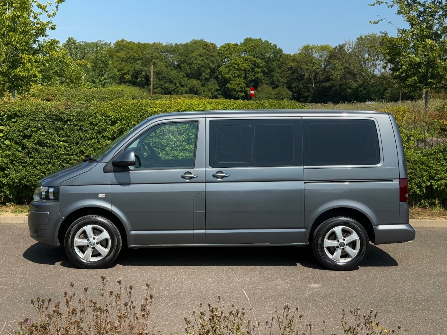 Used Volkswagen Transporter Shuttle 2010 for sale - 76618942: Photo 4