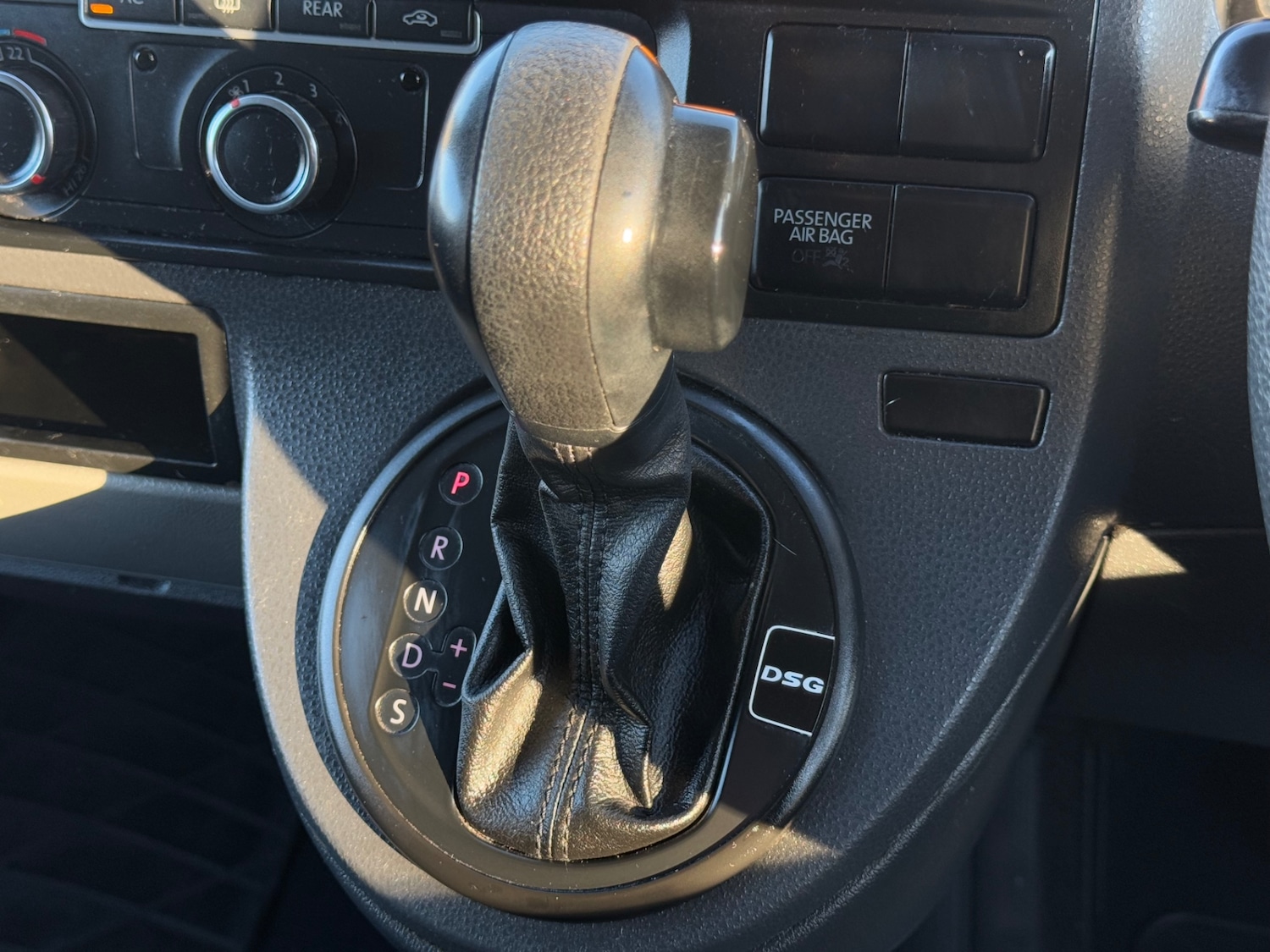 Used Volkswagen Transporter Shuttle 2010 for sale - 76618942: Photo 44