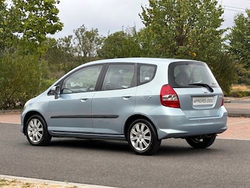 Used Honda Jazz 2006 for sale - 79426852: Photo