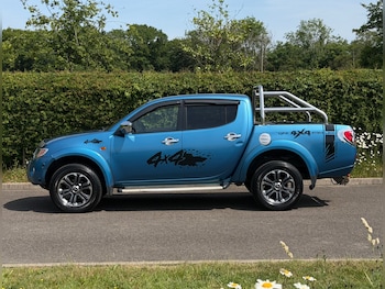 Used Mitsubishi L200 2009 for sale - 79565950: Photo