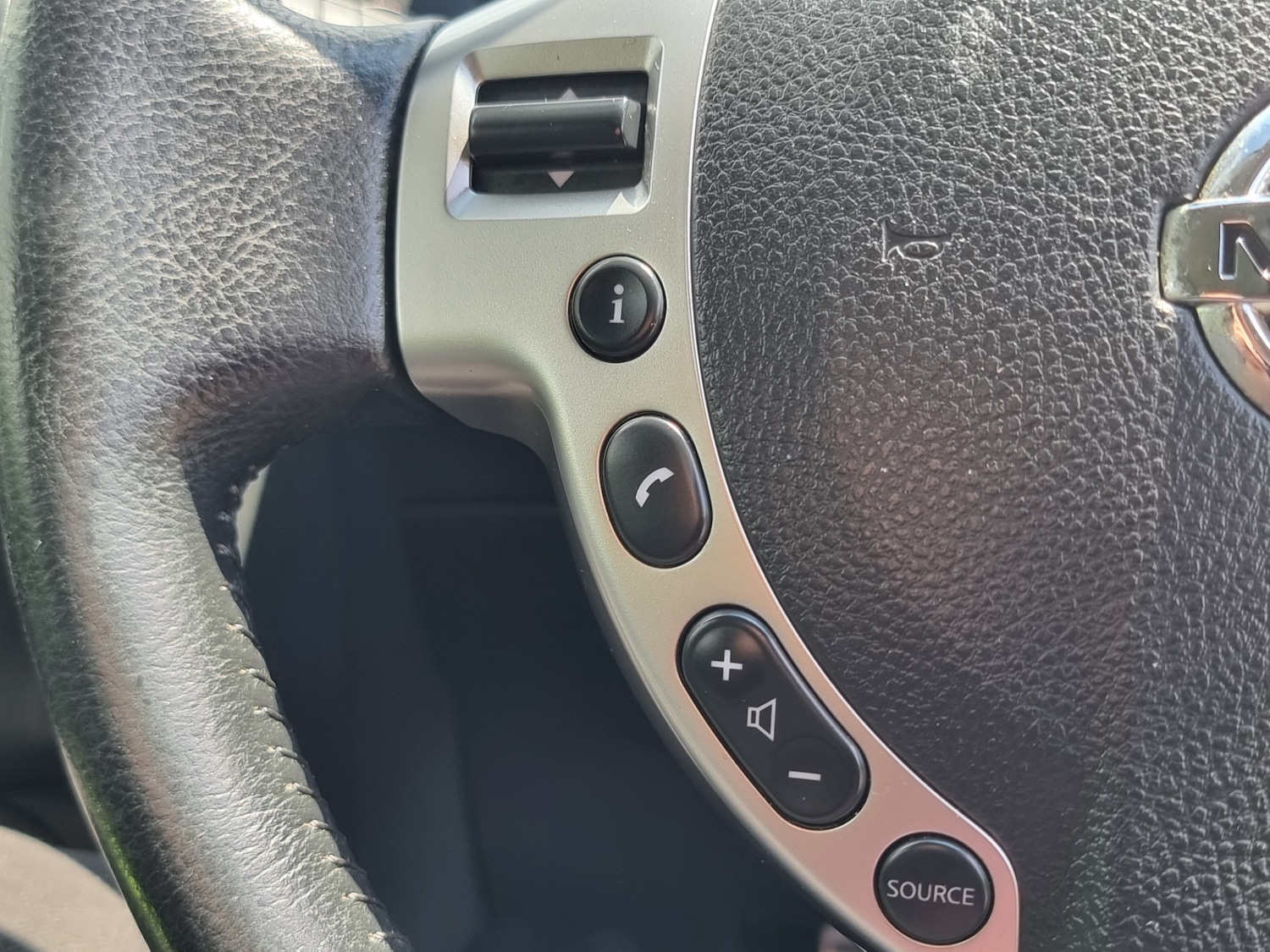 Used Nissan Qashqai+2 2010 for sale - 76613462: Photo 18