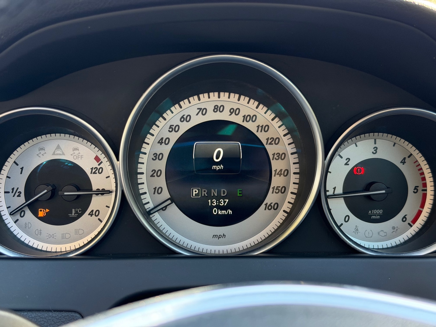 Used Mercedes-Benz C Class 2015 for sale - 77921779: Photo 37