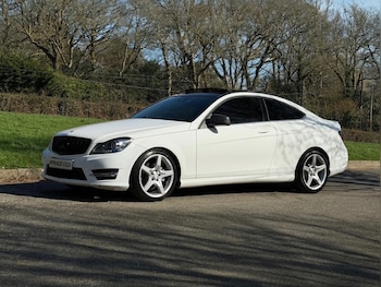 Used Mercedes-Benz C Class 2015 for sale - 77921779: Photo