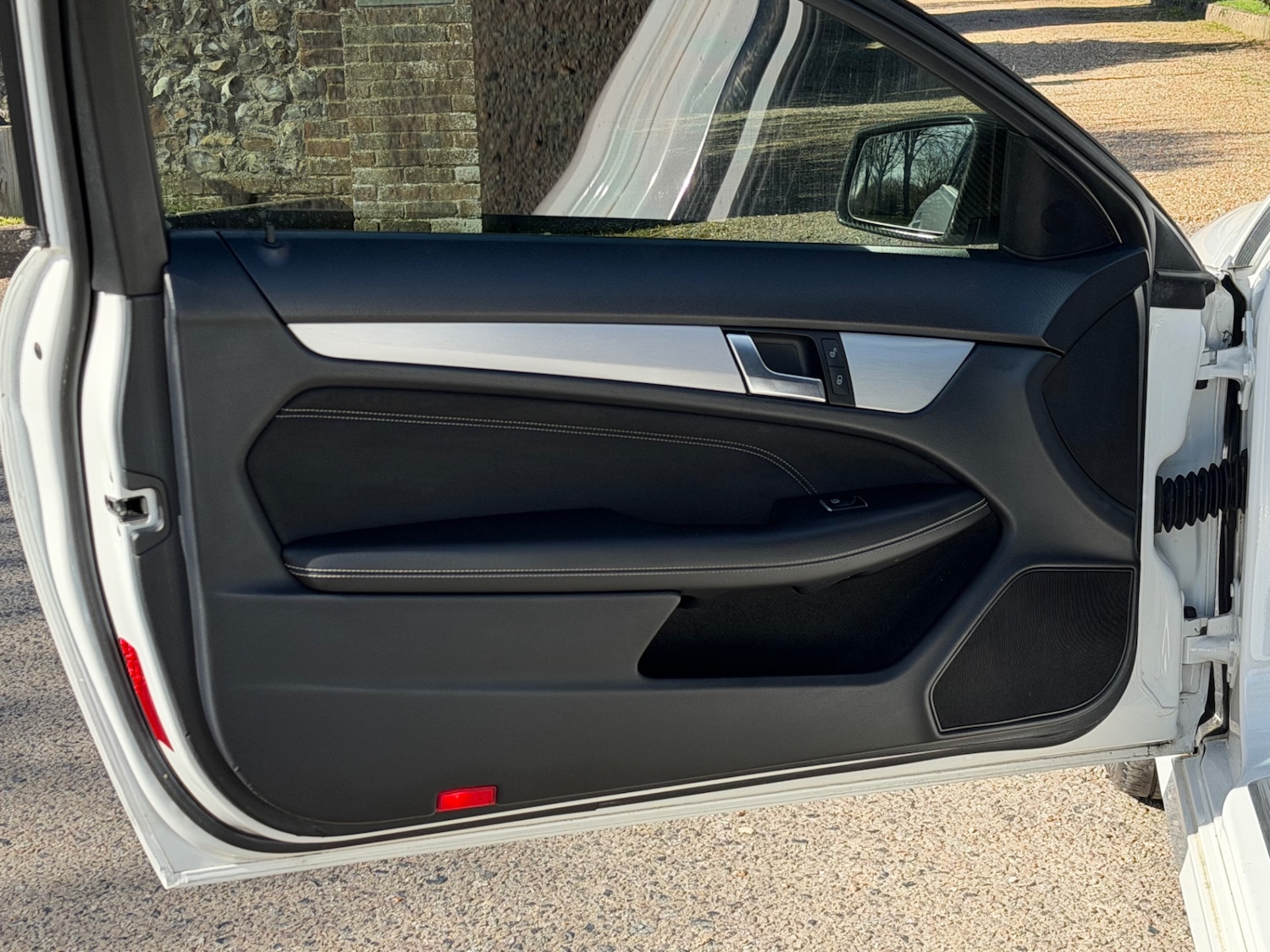 Used Mercedes-Benz C Class 2015 for sale - 77921779: Photo 40