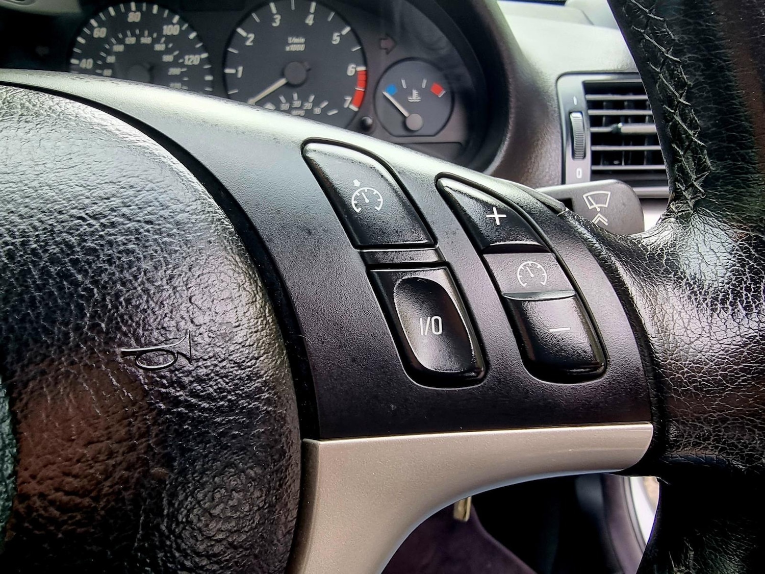 Used BMW 3 Series 2003 for sale - 77147988: Photo 19