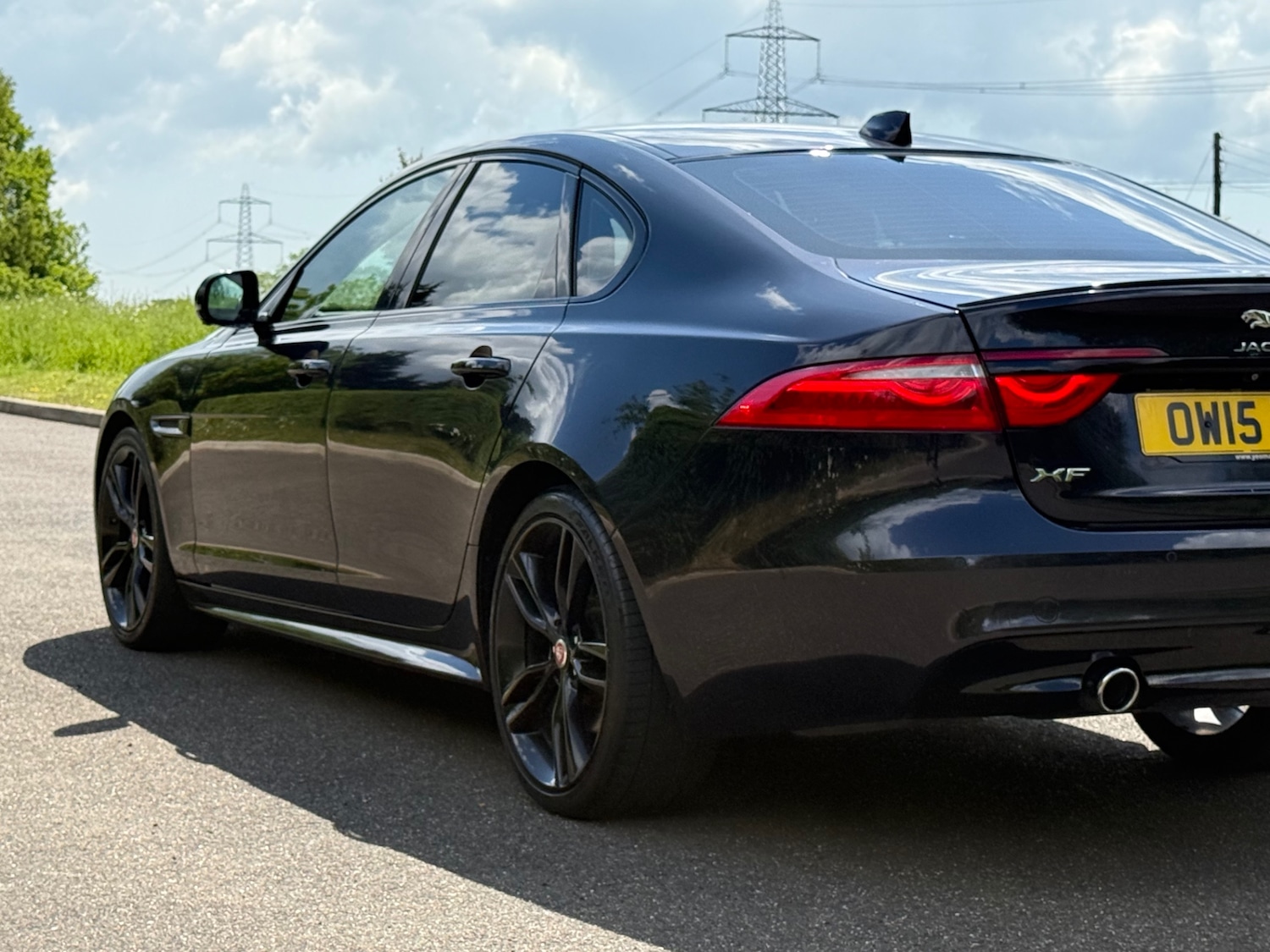 Used Jaguar XF 2015 for sale - 76615939: Photo 13