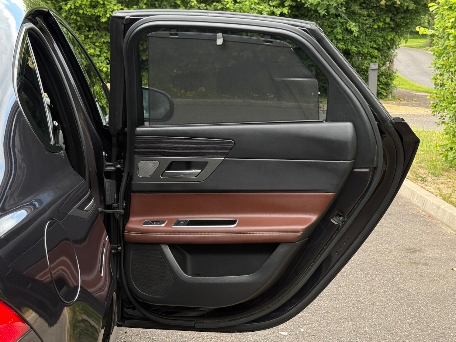 Used Jaguar XF 2015 for sale - 76615939: Photo 22