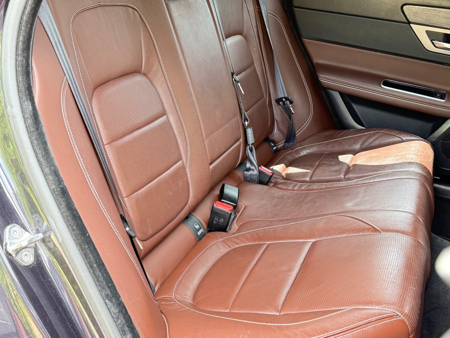 Used Jaguar XF 2015 for sale - 76615939: Photo 24