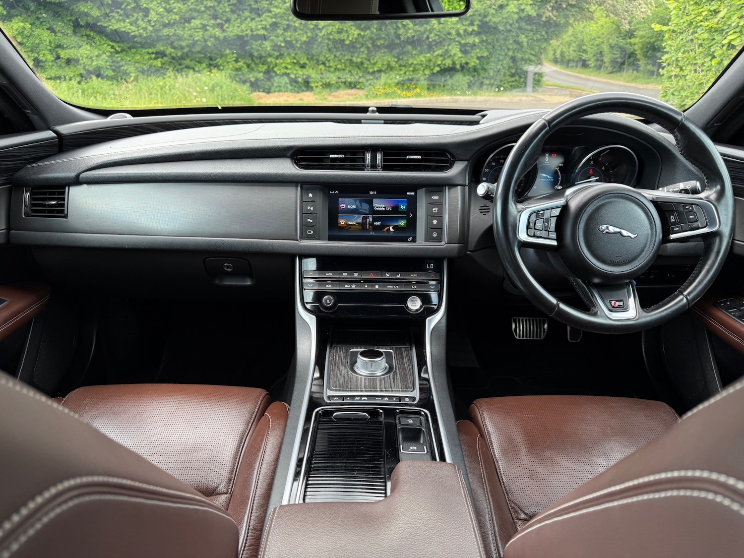 Used Jaguar XF 2015 for sale - 76615939: Photo 31