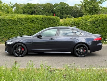 Used Jaguar XF 2015 for sale - 76615939: Photo