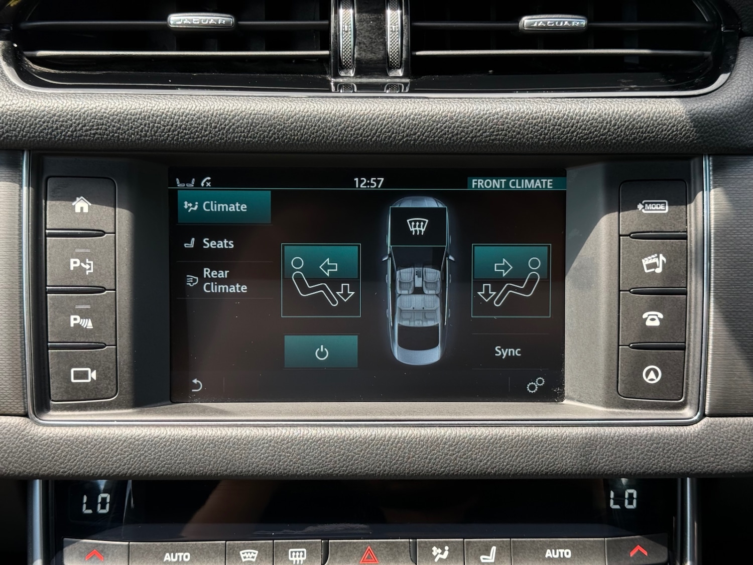 Used Jaguar XF 2015 for sale - 76615939: Photo 67