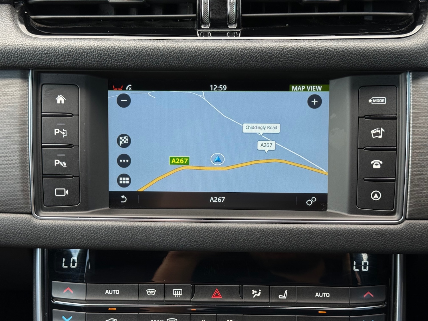 Used Jaguar XF 2015 for sale - 76615939: Photo 72