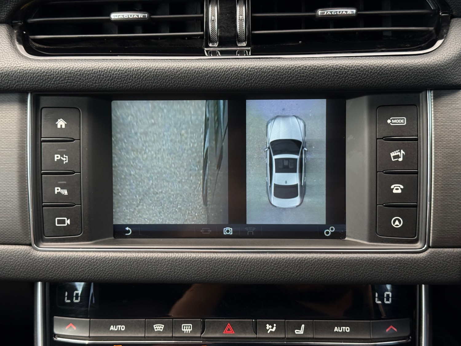 Used Jaguar XF 2015 for sale - 76615939: Photo 79