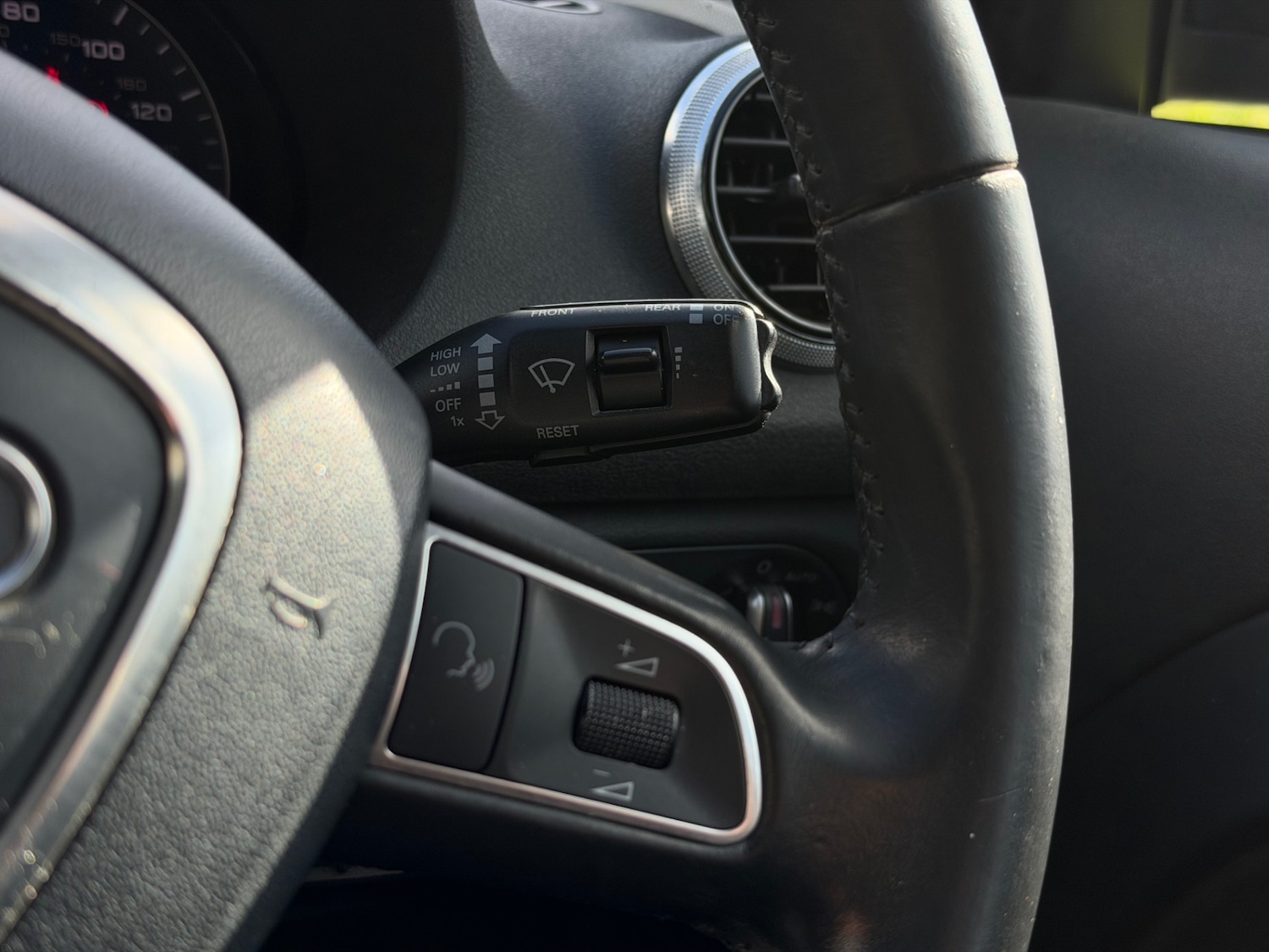 Used Audi A3 2010 for sale - 77830533: Photo 25